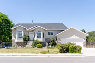 1016 W 1600 N, Lehi, UT 84043 - Photo 2