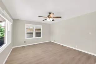 565 E 400 S, Clearfield, UT 84015 - Photo 4