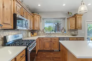 11309 S Green Grass Ct, South Jordan, UT 84095 - Photo 18