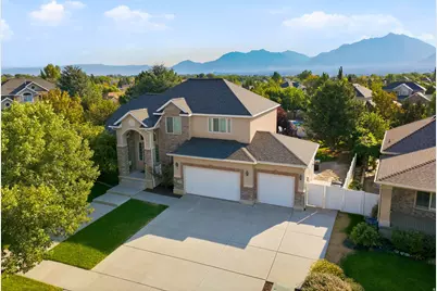 11309 S Green Grass Ct, South Jordan, UT 84095 - Photo 2