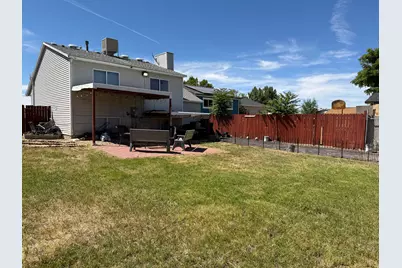 2687 S Melville Dr, Magna, UT 84044 - Photo 14