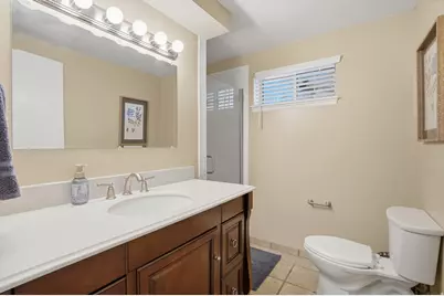 2590 E Country Ave, Cottonwood Heights, UT 84121 - Photo 32