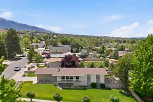 2590 E Country Ave, Cottonwood Heights, UT 84121 - Photo 44