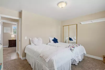 2590 E Country Ave, Cottonwood Heights, UT 84121 - Photo 18