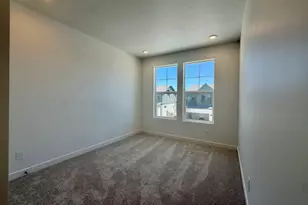 2940 N Lone Pine St, Eagle Mountain, UT 84005 - Photo 6
