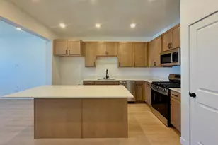 2940 N Lone Pine St, Eagle Mountain, UT 84005 - Photo 2