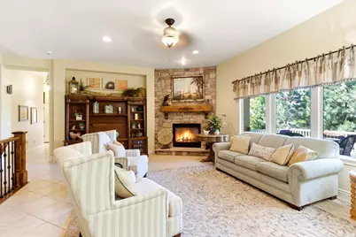 513 N Peacefield Dr, Layton, UT 84040 - Photo 8