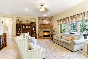 513 N Peacefield Dr, Layton, UT 84040 - Photo 8