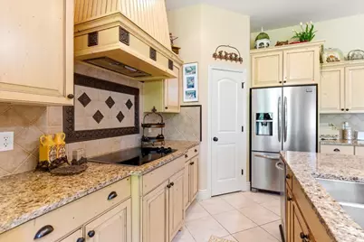 513 N Peacefield Dr, Layton, UT 84040 - Photo 16
