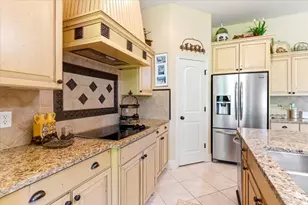 513 N Peacefield Dr, Layton, UT 84040 - Photo 16