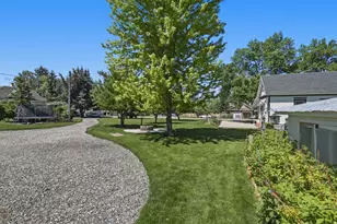 294 W 100 N, Smithfield, UT 84335 - Photo 54