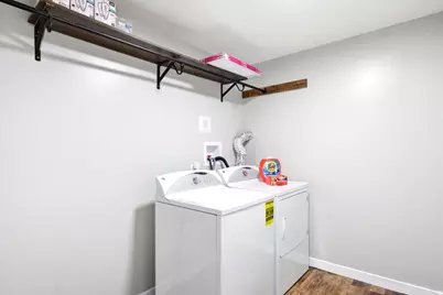1387 N 350 W, Sunset, UT 84015 - Photo 18