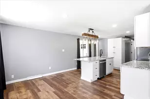 1387 N 350 W, Sunset, UT 84015 - Photo 6