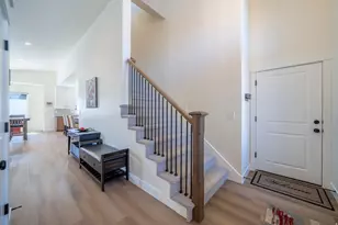 7254 S Sophia Ridge Ct W, West Jordan, UT 84081 - Photo 2