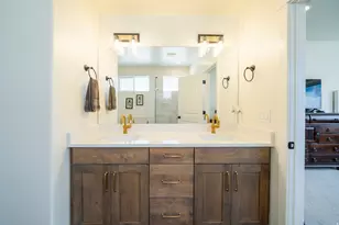 7254 S Sophia Ridge Ct W, West Jordan, UT 84081 - Photo 14