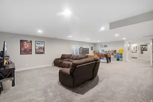 4143 E Berkshire Ln N, Eagle Mountain, UT 84005 - Photo 32