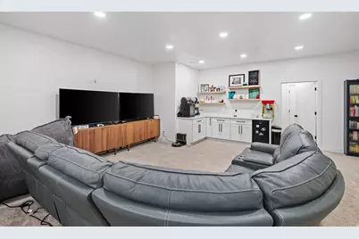 3627 S McGregor Ln, Saratoga Springs, UT 84045 - Photo 16