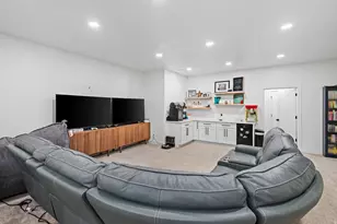 3627 S McGregor Ln, Saratoga Springs, UT 84045 - Photo 16