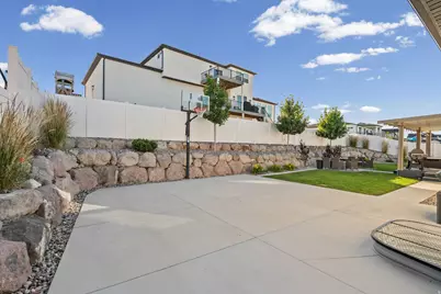 3627 S McGregor Ln, Saratoga Springs, UT 84045 - Photo 26