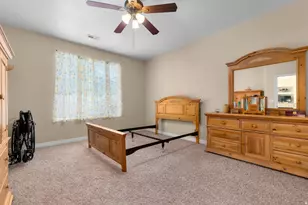 3130 N Provence Ln W, Lehi, UT 84043 - Photo 12