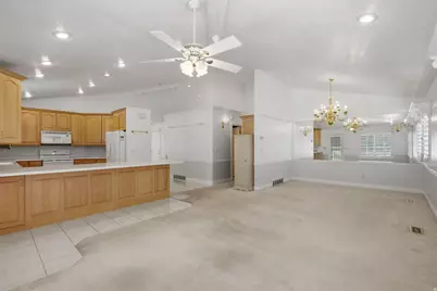 481 W 40 N, Orem, UT 84057 - Photo 24