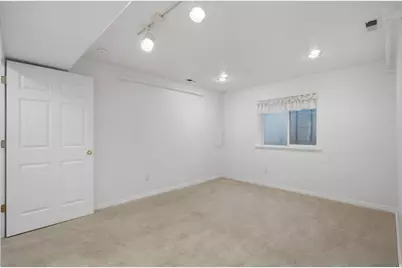 481 W 40 N, Orem, UT 84057 - Photo 42