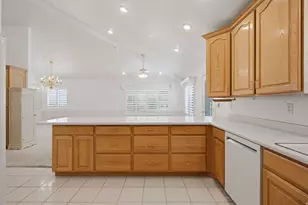481 W 40 N, Orem, UT 84057 - Photo 20