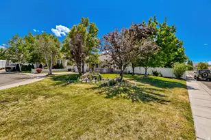 3224 S Hinton Ct, West Valley, UT 84128 - Photo 22