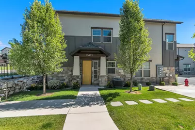 10422 S Beetdigger Blvd, Sandy, UT 84070 - Photo 8