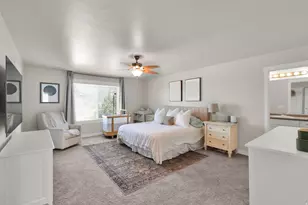 10854 S Harvest Point Dr W, South Jordan, UT 84009 - Photo 16