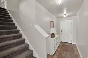 10854 S Harvest Point Dr W, South Jordan, UT 84009 - Photo 4
