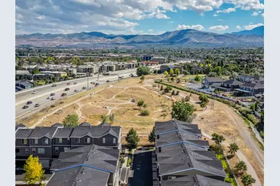 10854 S Harvest Point Dr W, South Jordan, UT 84009 - Photo 40
