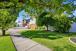 13617 S Morning Cloak Way Way, Riverton, UT 84096 - Photo 4