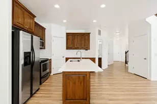 852 S 1840 W, Orem, UT 84059 - Photo 10