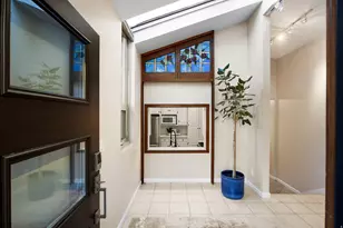 4868 S Wallace Ln, Salt Lake City, UT 84117 - Photo 16