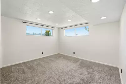 1146 S Century Dr, Tremonton, UT 84337 - Photo 16
