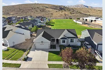 2607 E White Birch Dr, Eagle Mountain, UT 84005 - Photo 56