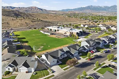 2607 E White Birch Dr, Eagle Mountain, UT 84005 - Photo 58