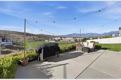 2607 E White Birch Dr, Eagle Mountain, UT 84005 - Photo 48