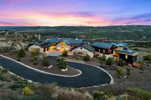 8988 N Sleeping Rock Cir, Kamas, UT 84036 - Photo 2