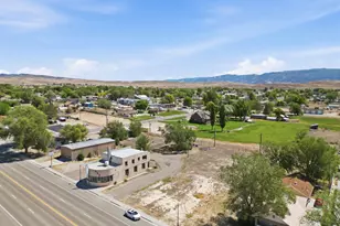371 S Main St, Gunnison, UT 84634 - Photo 1