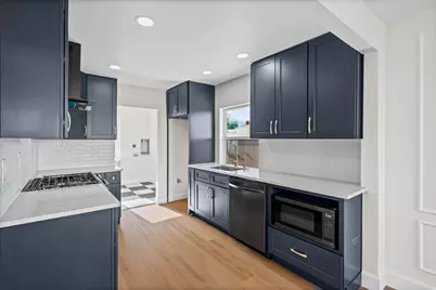 3203 S 400 E, Salt Lake City, UT 84115 - Photo 2