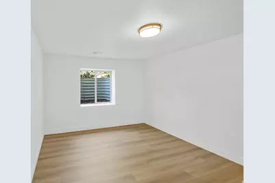 2096 E Linden Cir S, Holladay, UT 84121 - Photo 44