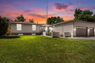 2096 E Linden Cir S, Holladay, UT 84121 - Photo 1