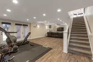 1007 E Eaglewood Dr, North Salt Lake, UT 84054 - Photo 28