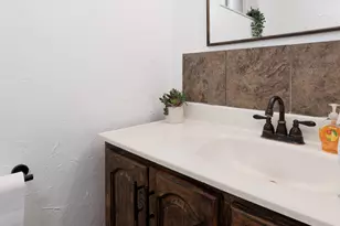 8252 S Wood St, Midvale, UT 84047 - Photo 22