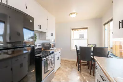 5243 S 2200 W, Roy, UT 84067 - Photo 14