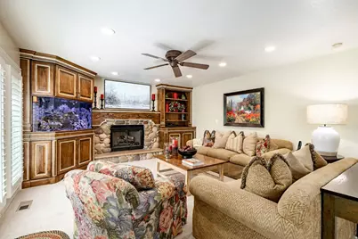 3450 E Hidden Oak Dr, Salt Lake City, UT 84121 - Photo 22
