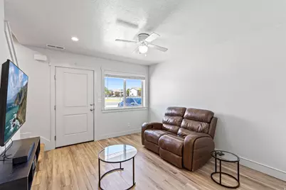 436 N 2650 W #3, Tremonton, UT 84337 - Photo 6