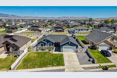 1197 E Raven Way, Eagle Mountain, UT 84005 - Photo 34